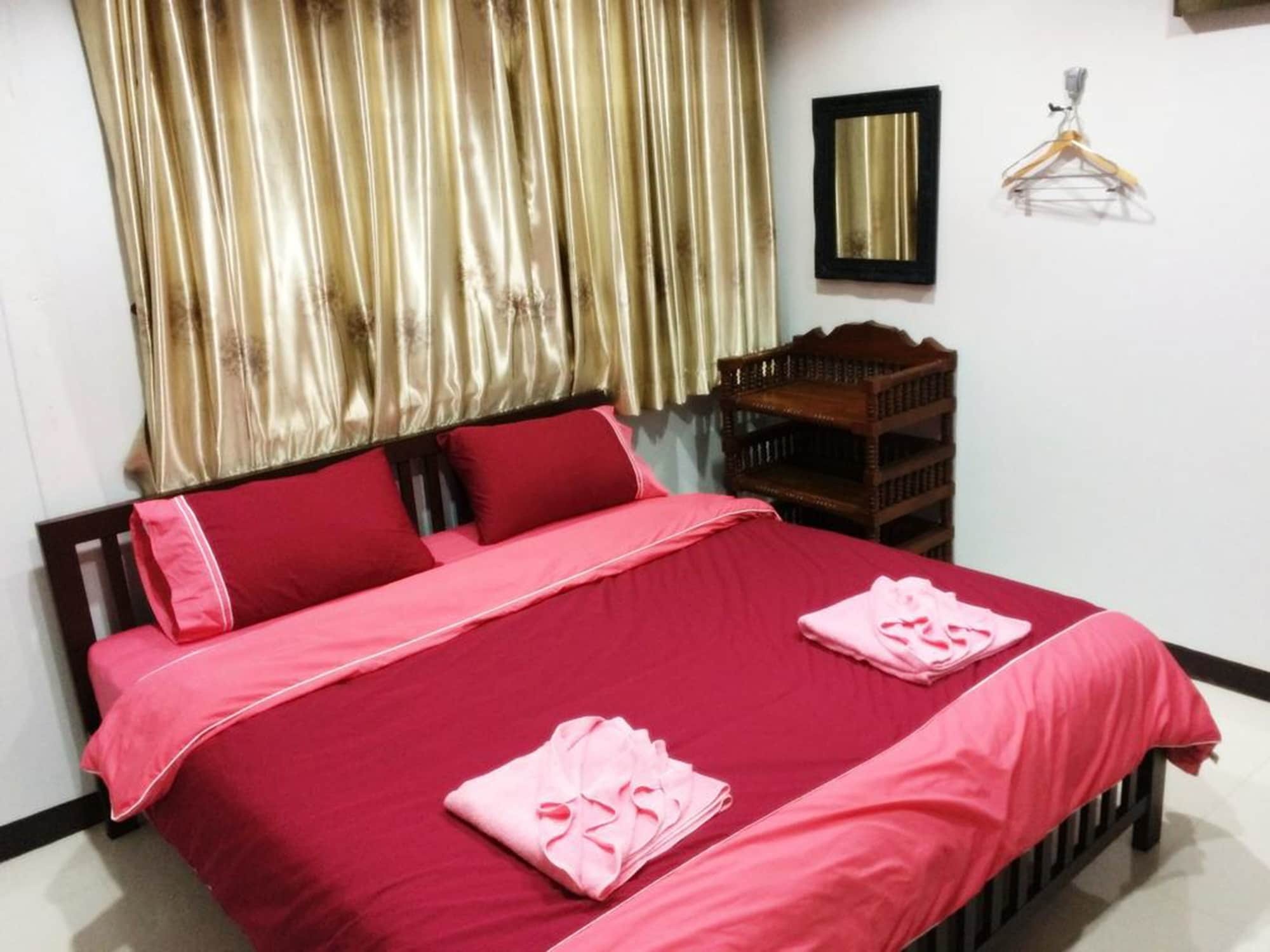 Baan Bunyat Hotel Chiang Mai Exterior photo